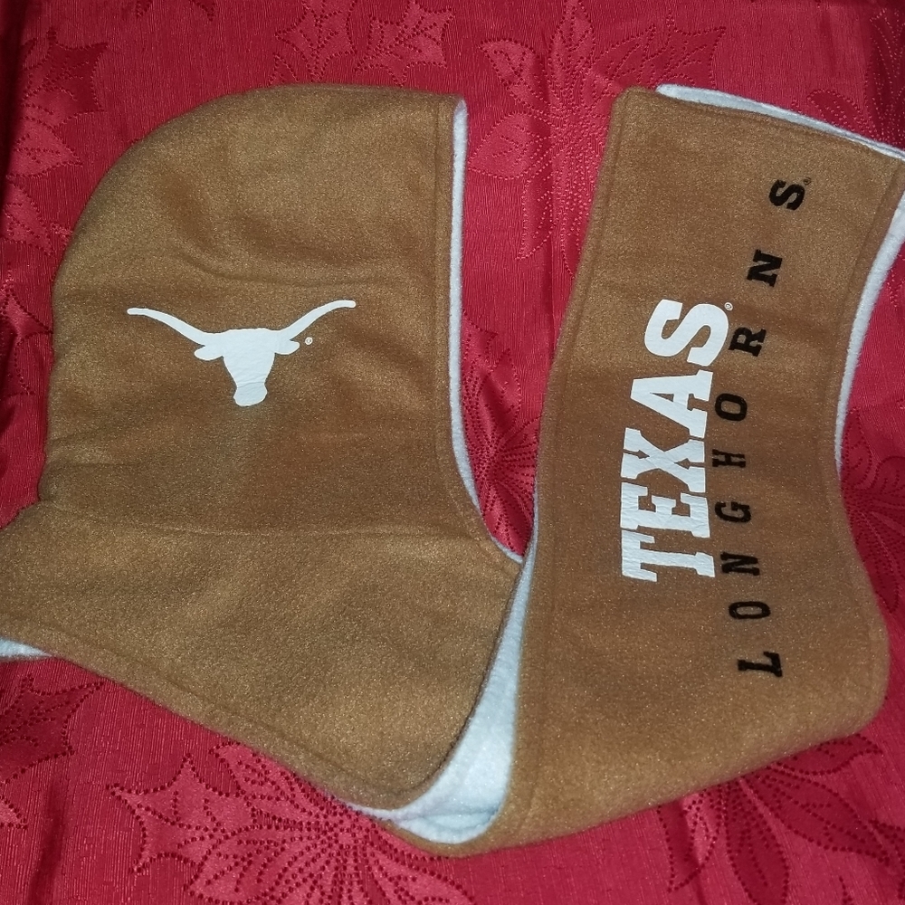 Texas Longhorns Hoodie with attached Scraf